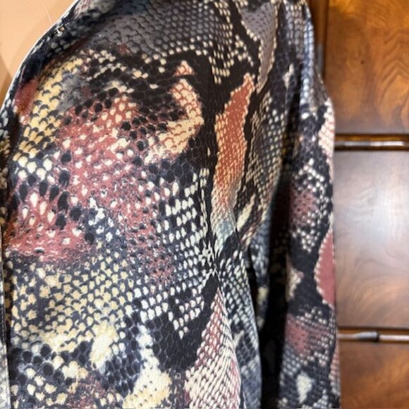 Tronjori Copper Snake Print Oversize Button Down Shirt - Picture 9 of 15